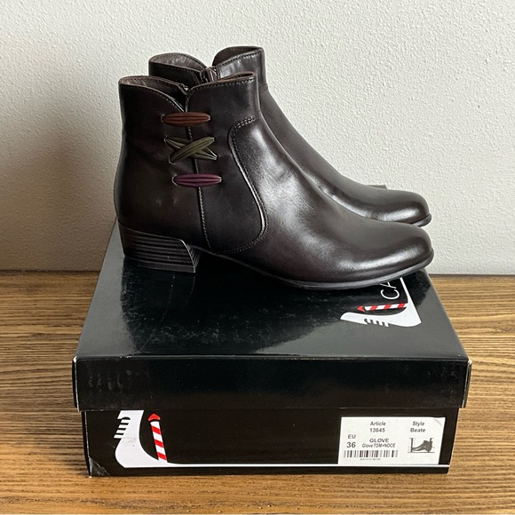 Canal Grande Beate Brown Leather Ankle Boot, New in Box - Picture 7 of 7